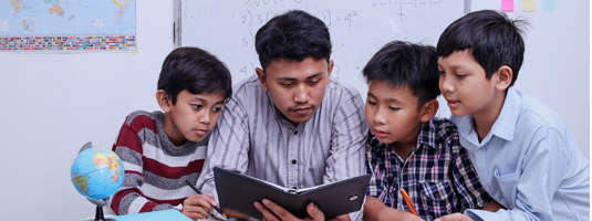 Building a Strong Foundation: Creating a Supportive Learning Environment with Parents and Educators
